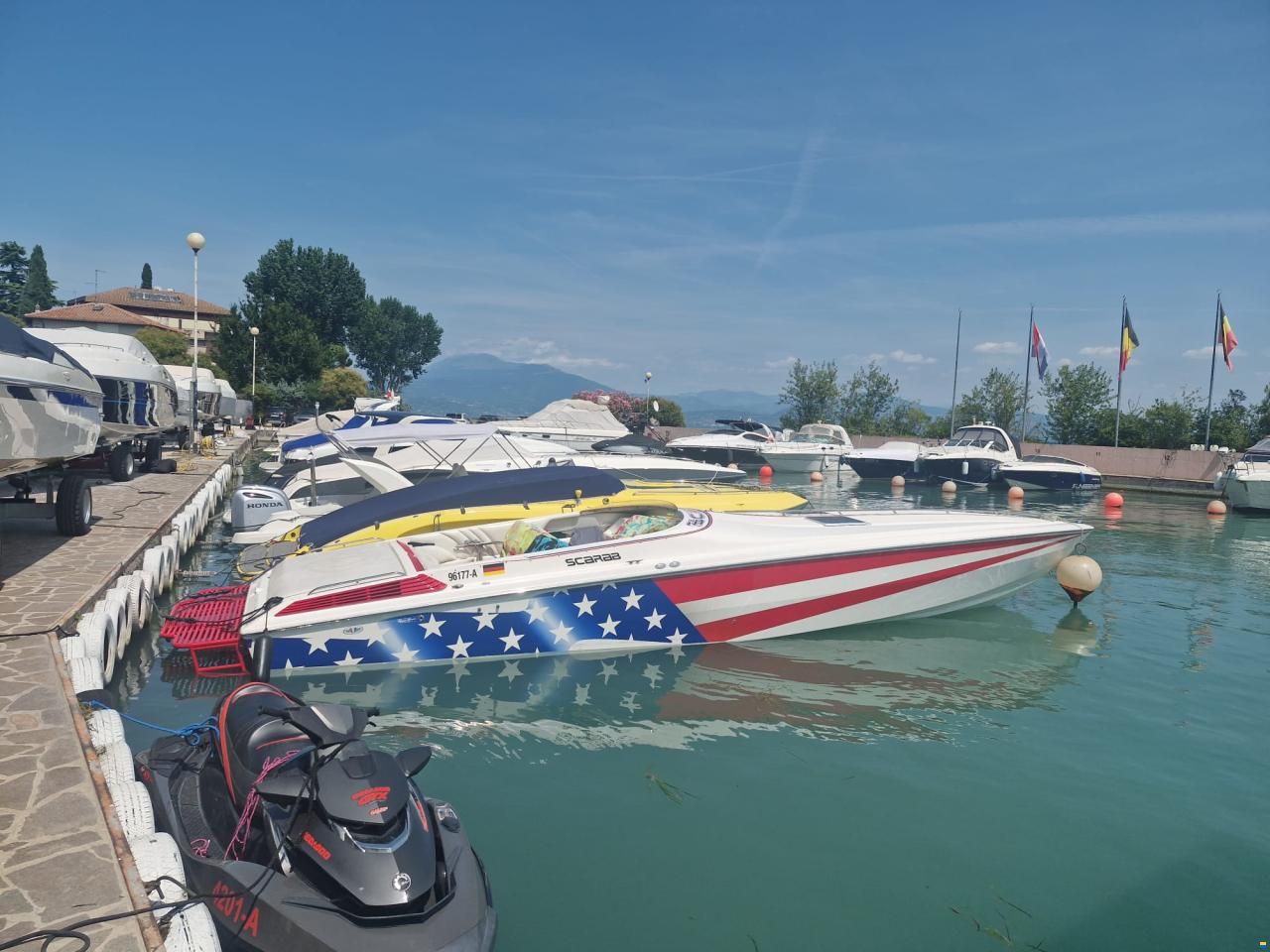 Wellcraft Scarab 38