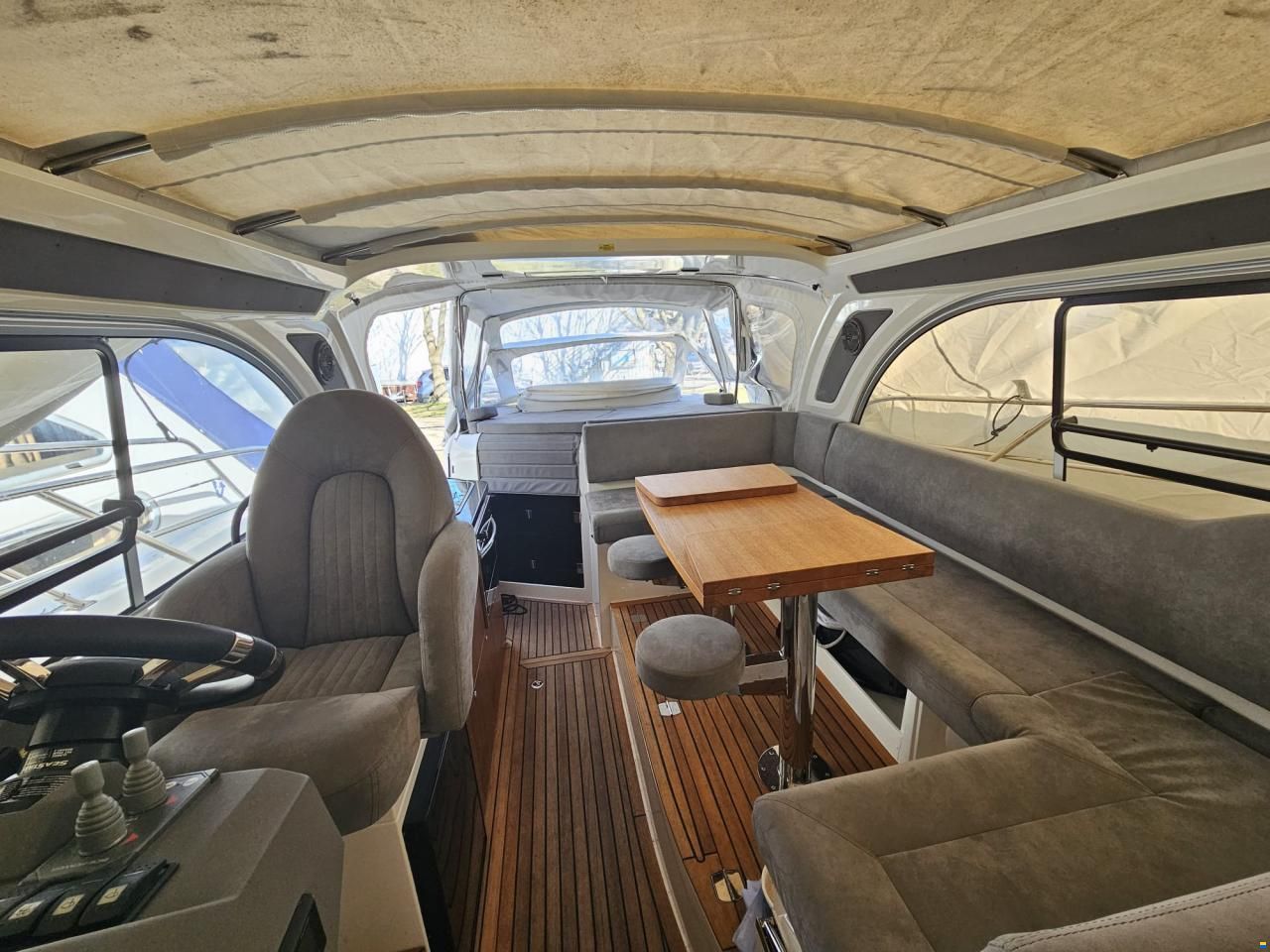 Marex 320 Aft Cabin Cruiser