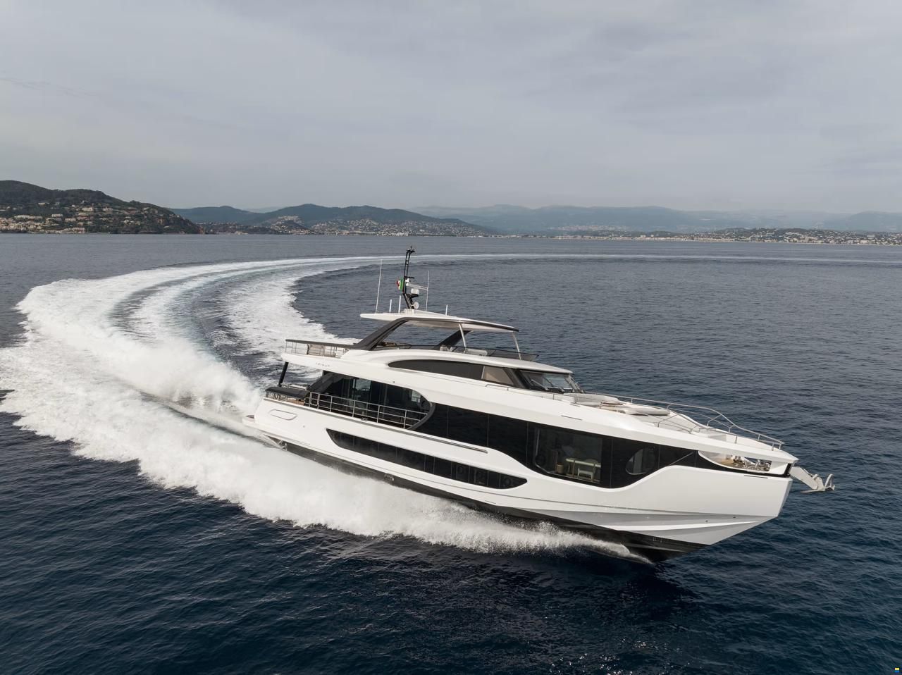 Azimut GRANDE 26 M