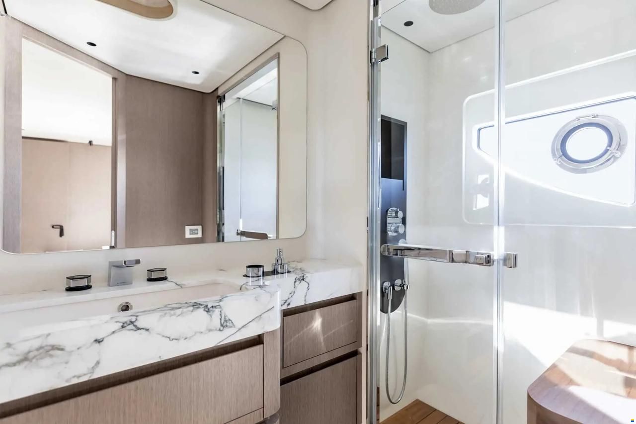 Azimut GRANDE 26 M