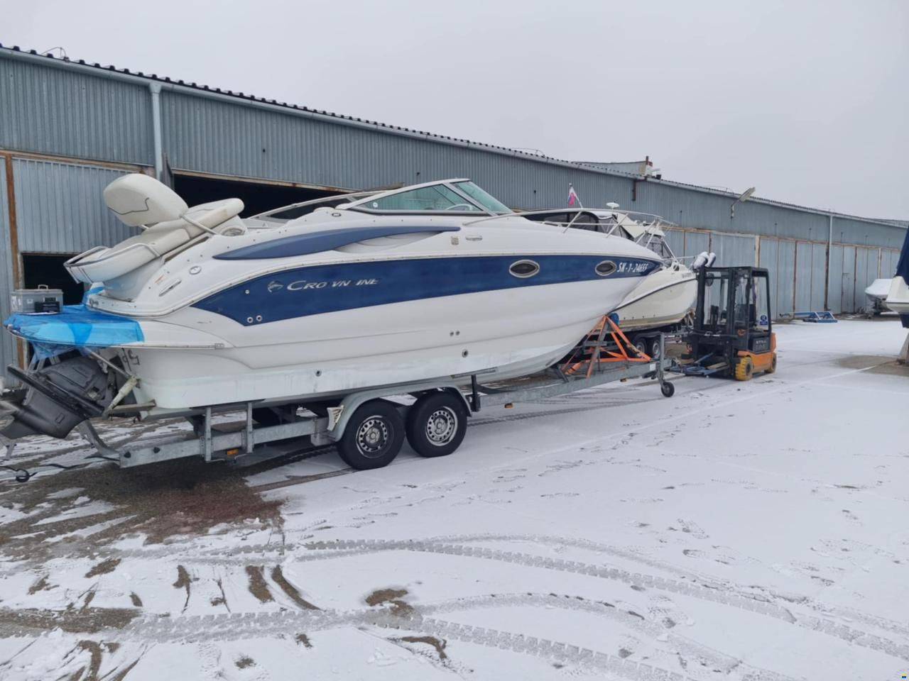 Crownline 250 Cruiser