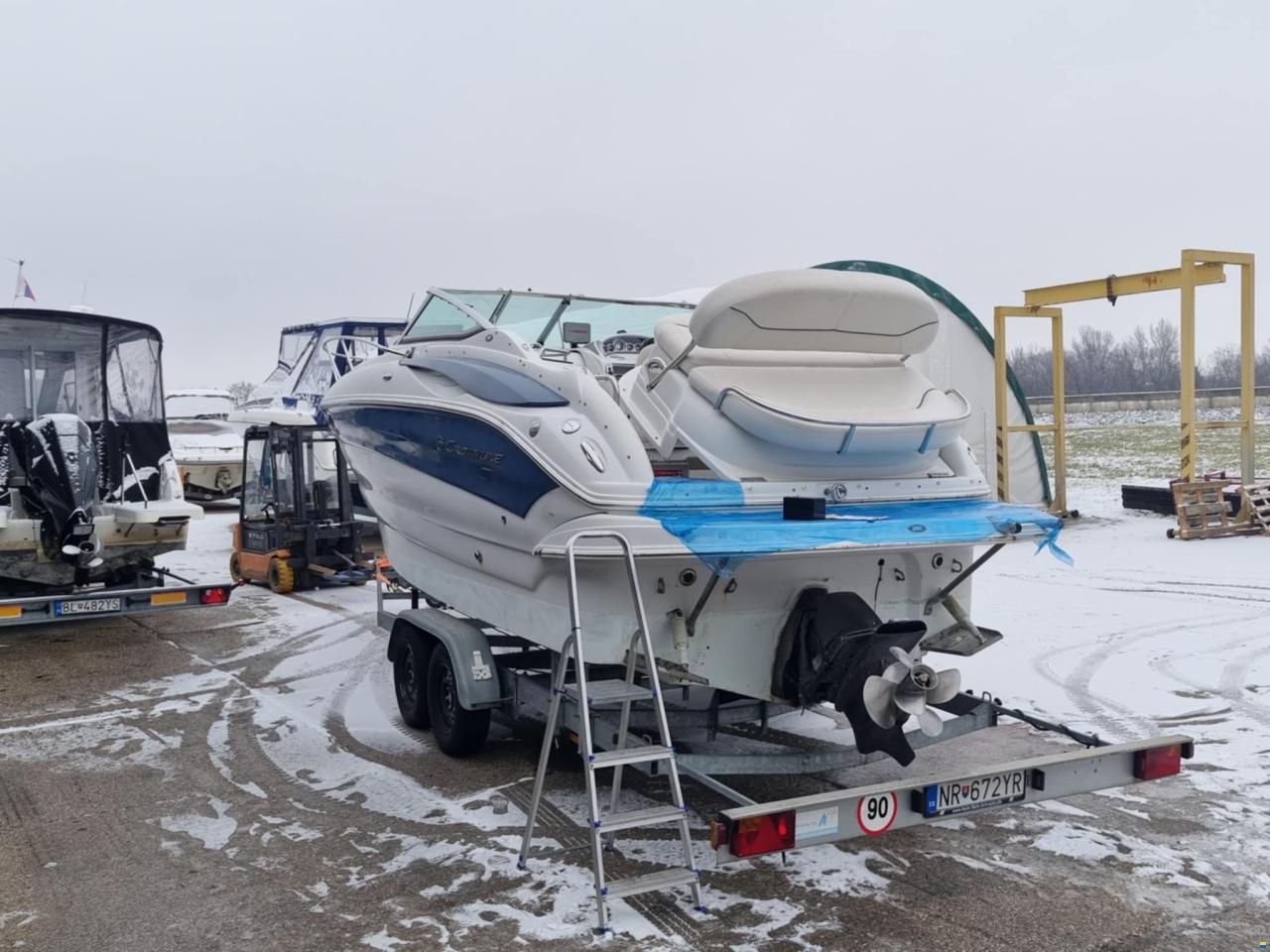 Crownline 250 Cruiser