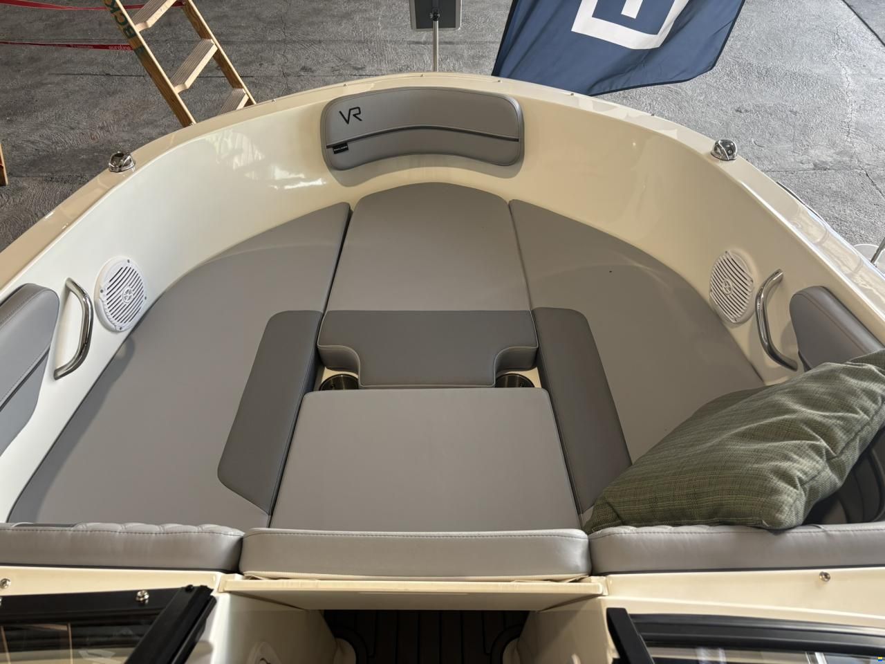 Bayliner VR4 OE Aussenborder