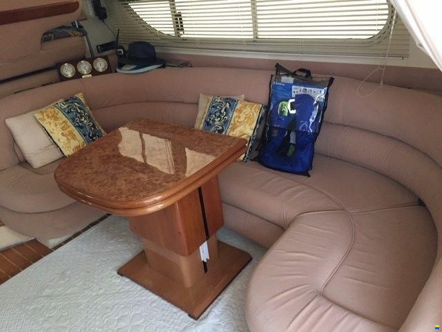 Sealine F44