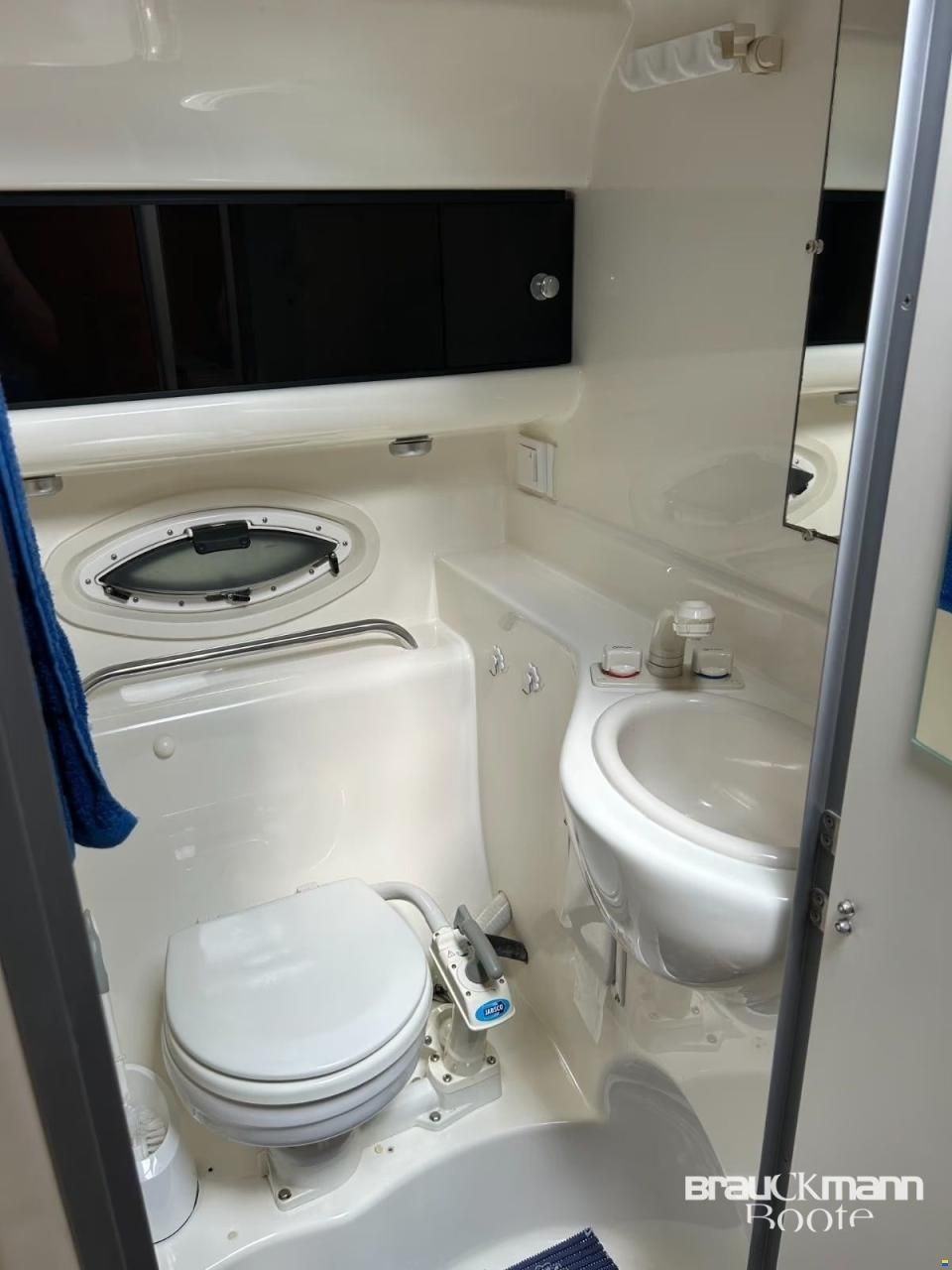 Bayliner 285
