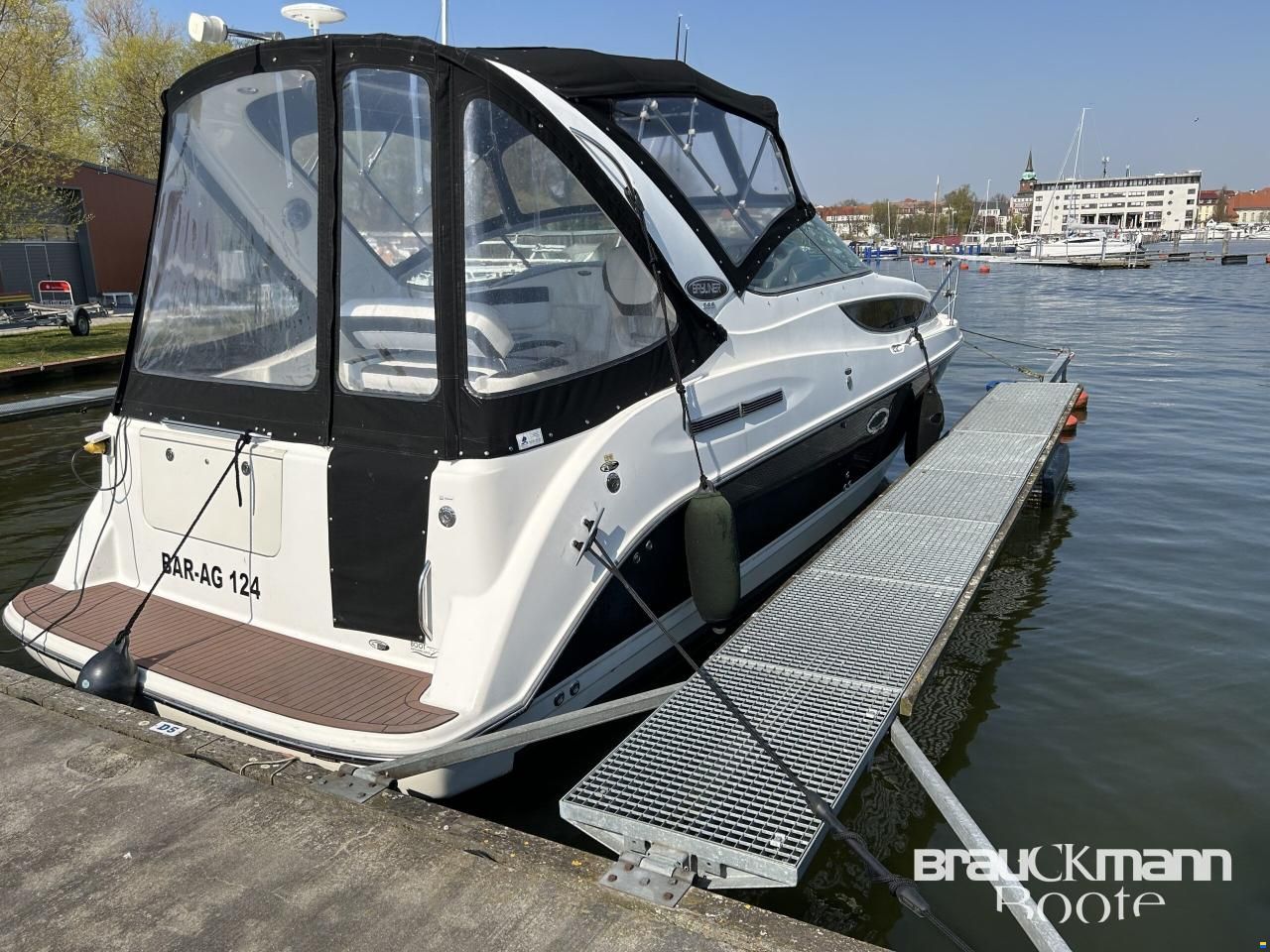 Bayliner 285