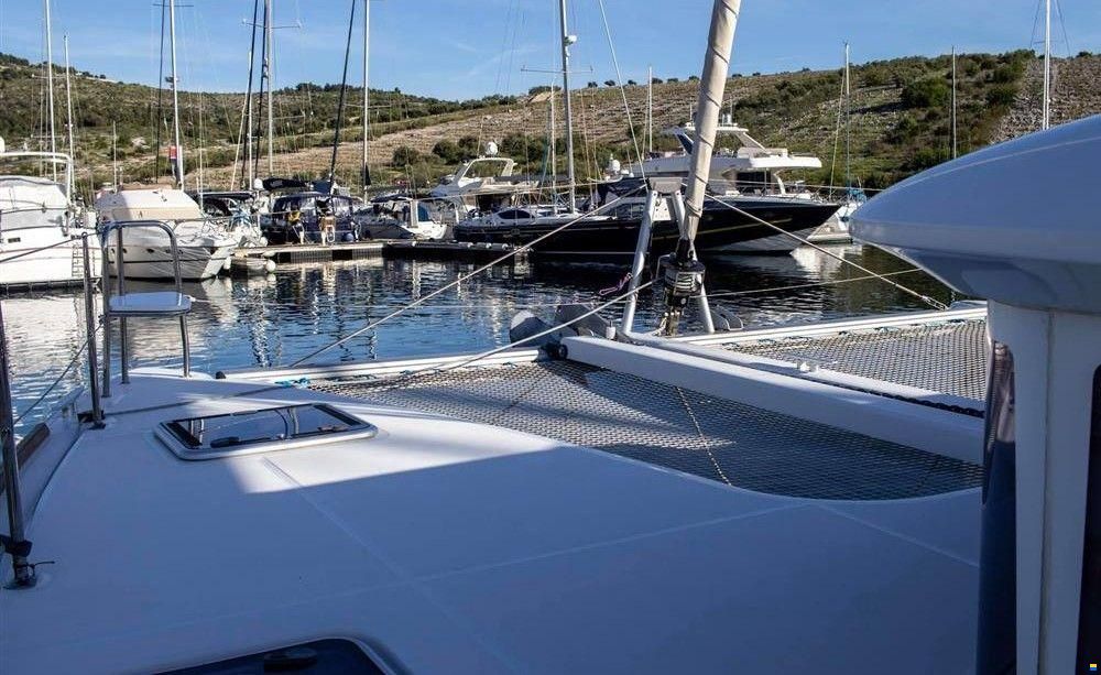 Lagoon 400 S2