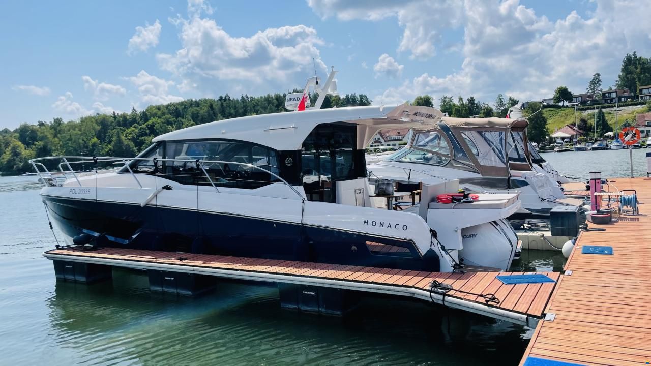 Parker Monaco 110