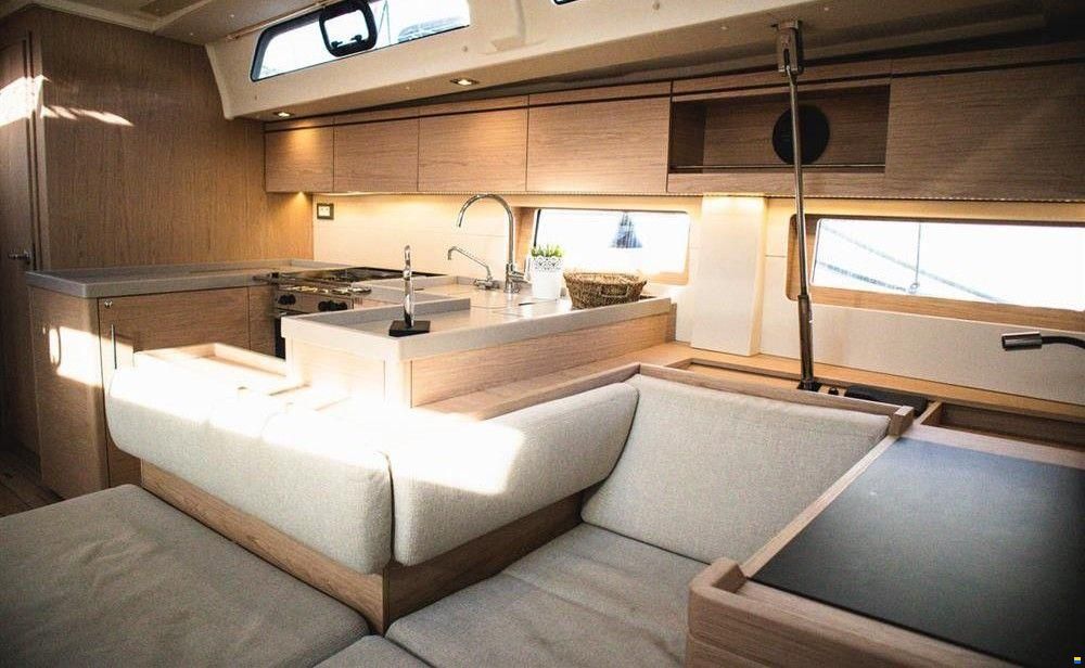 Beneteau Oceanis 51.1