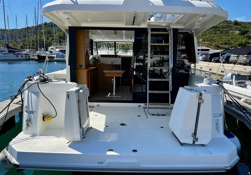 Beneteau Swift Trawler 35