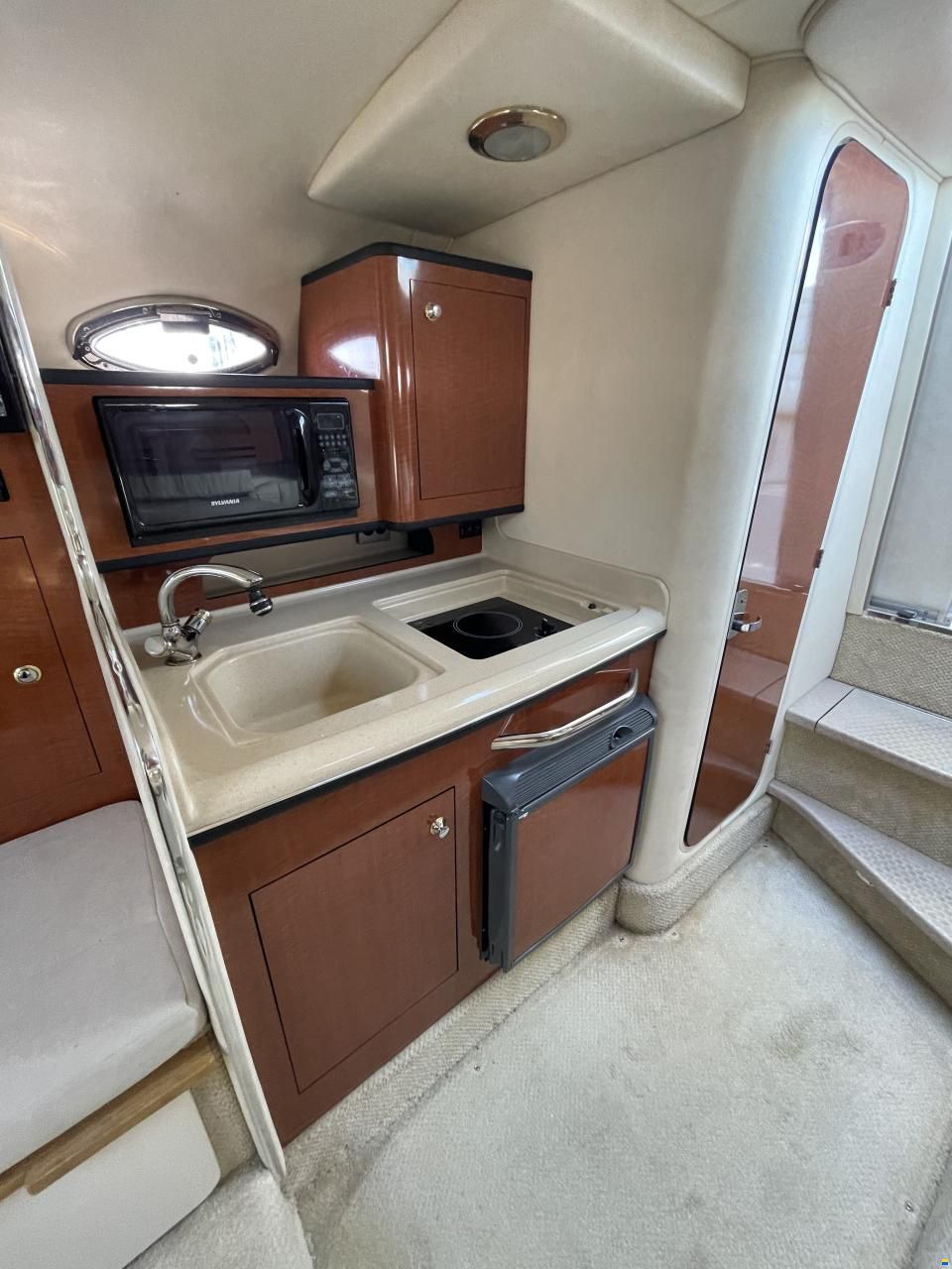 Sea Ray Sundancer 315