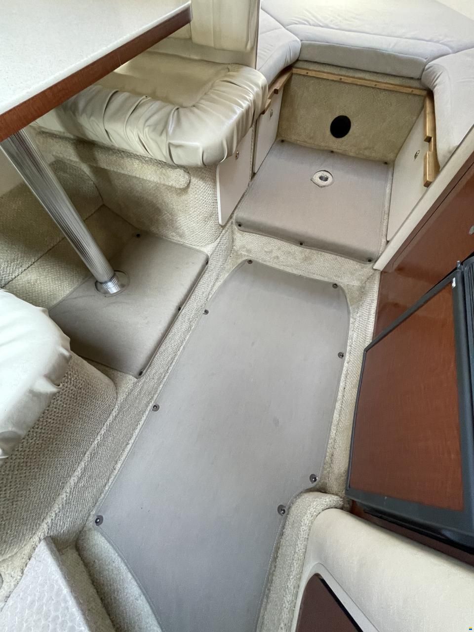 Sea Ray Sundancer 315