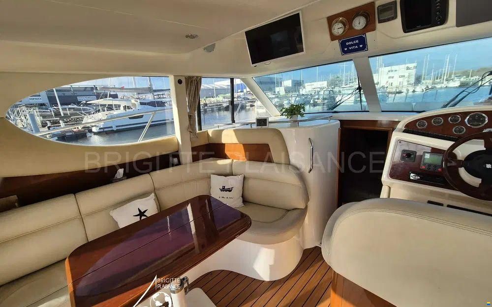 Jeanneau Prestige 32