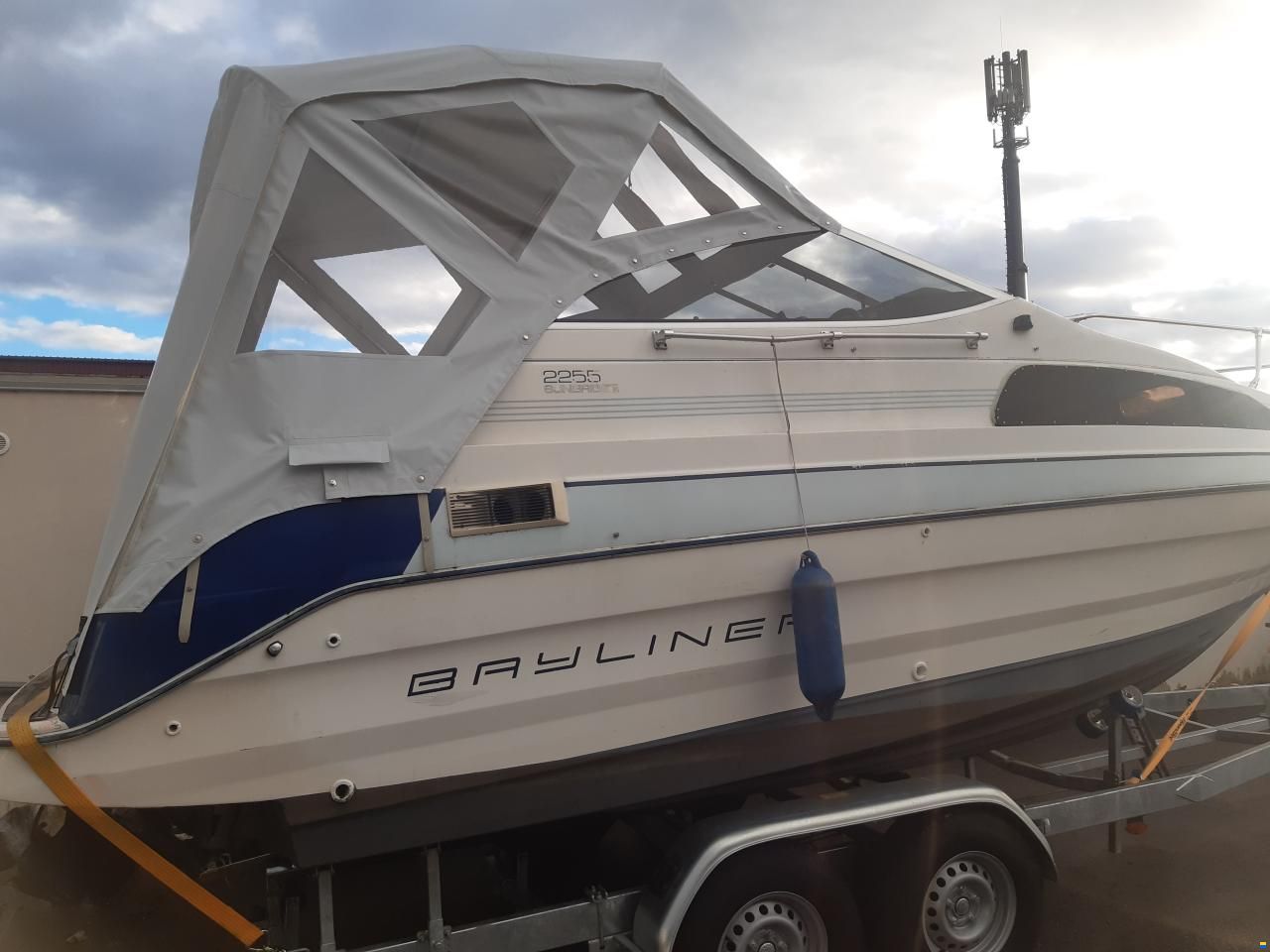 Bayliner Ciera 2255