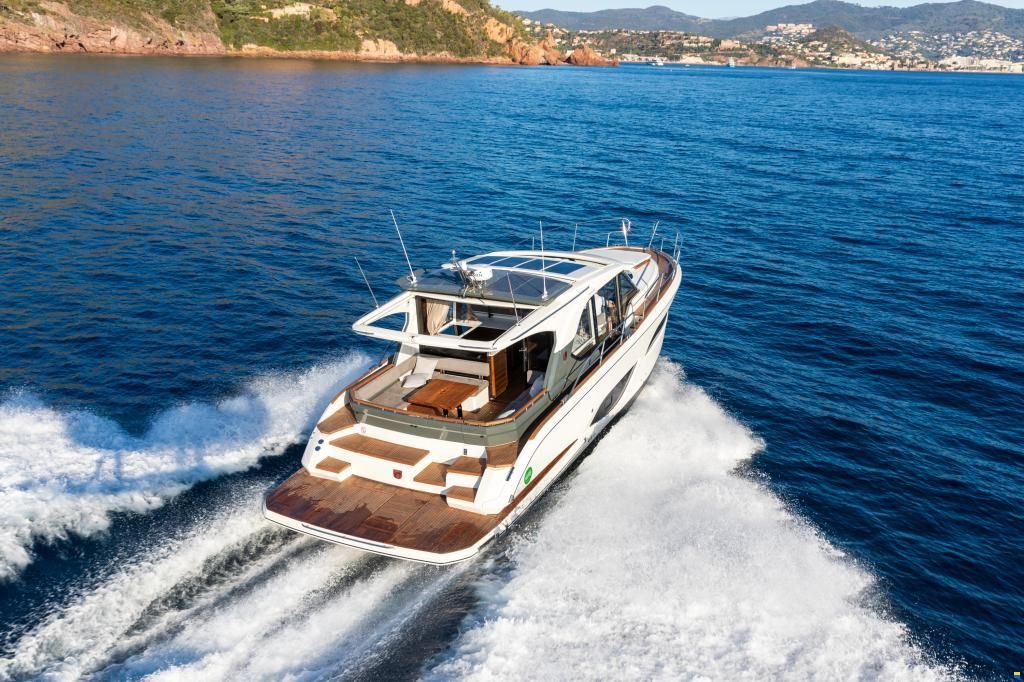 Marex 440 Gourmet Cruiser