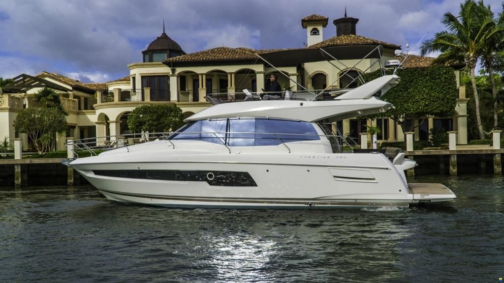 Prestige 460