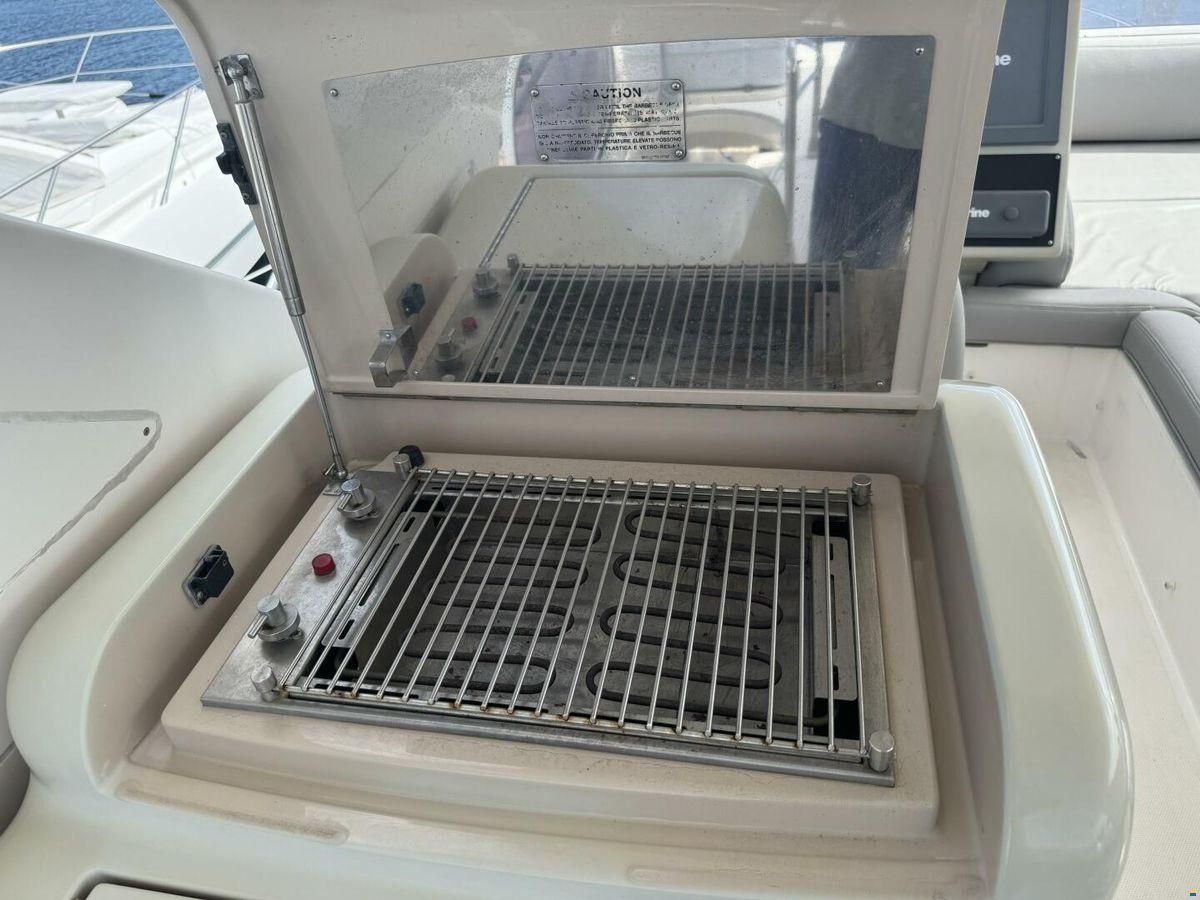 Azimut Flybridge 64