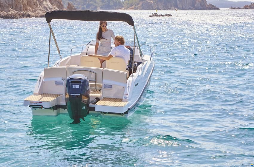 Quicksilver ACTIV 555 CABIN