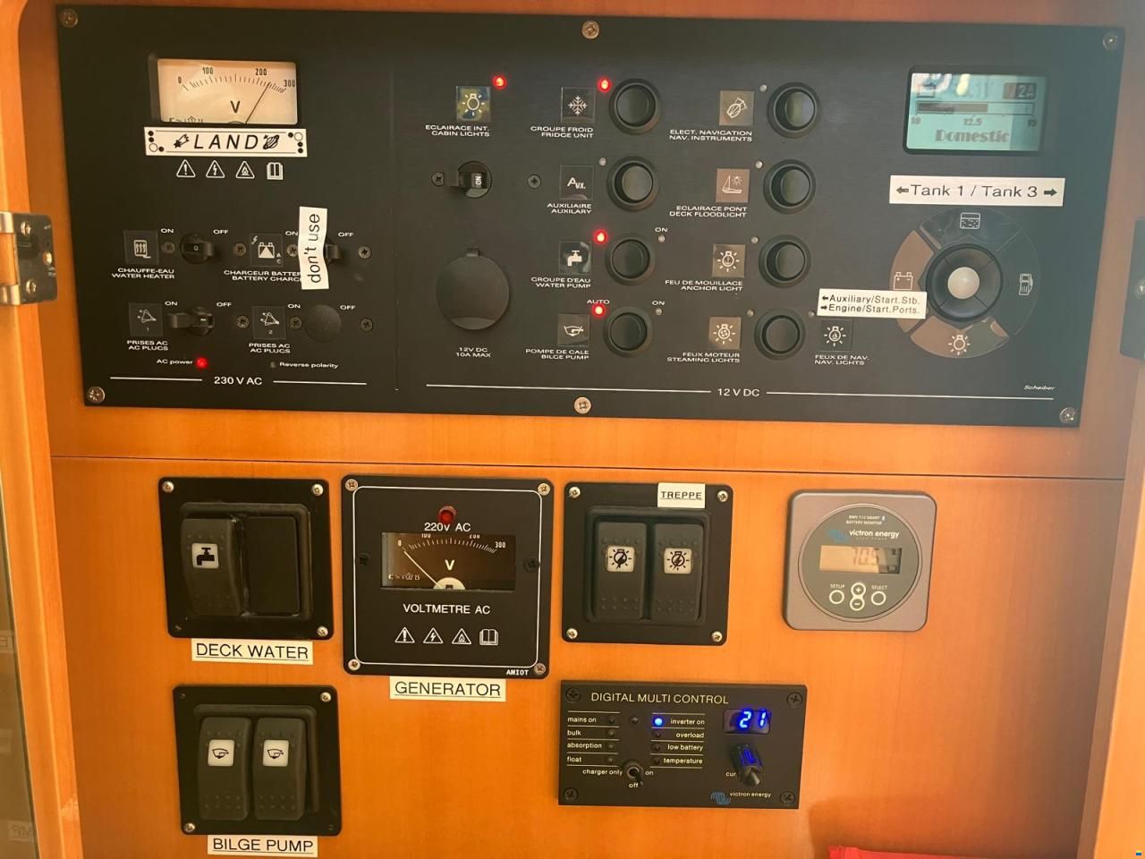 Lagoon 420 Owner's Version