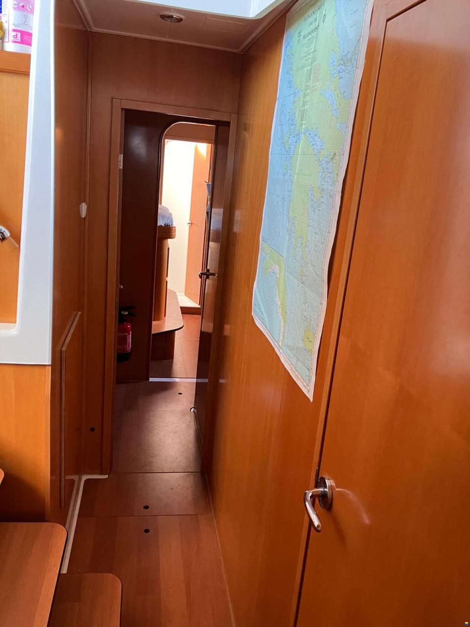 Lagoon 420 Owner's Version