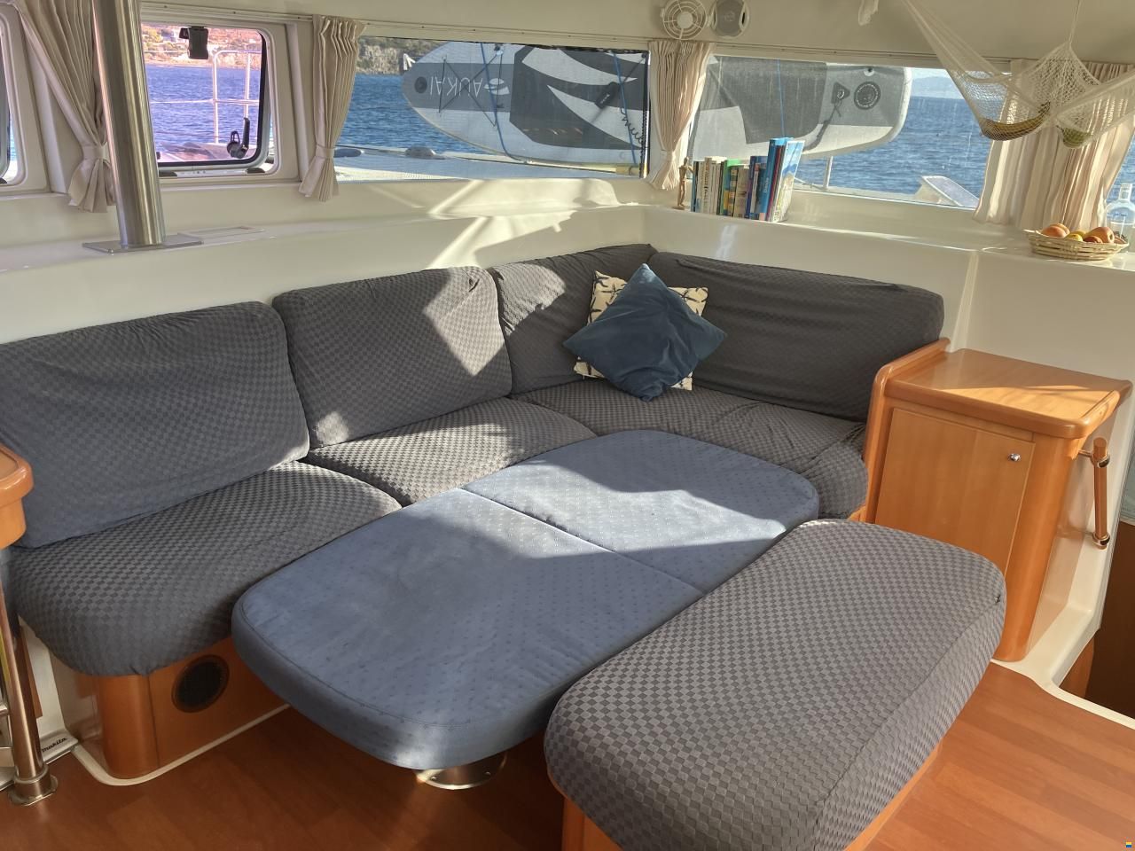 Lagoon 420 Owner's Version
