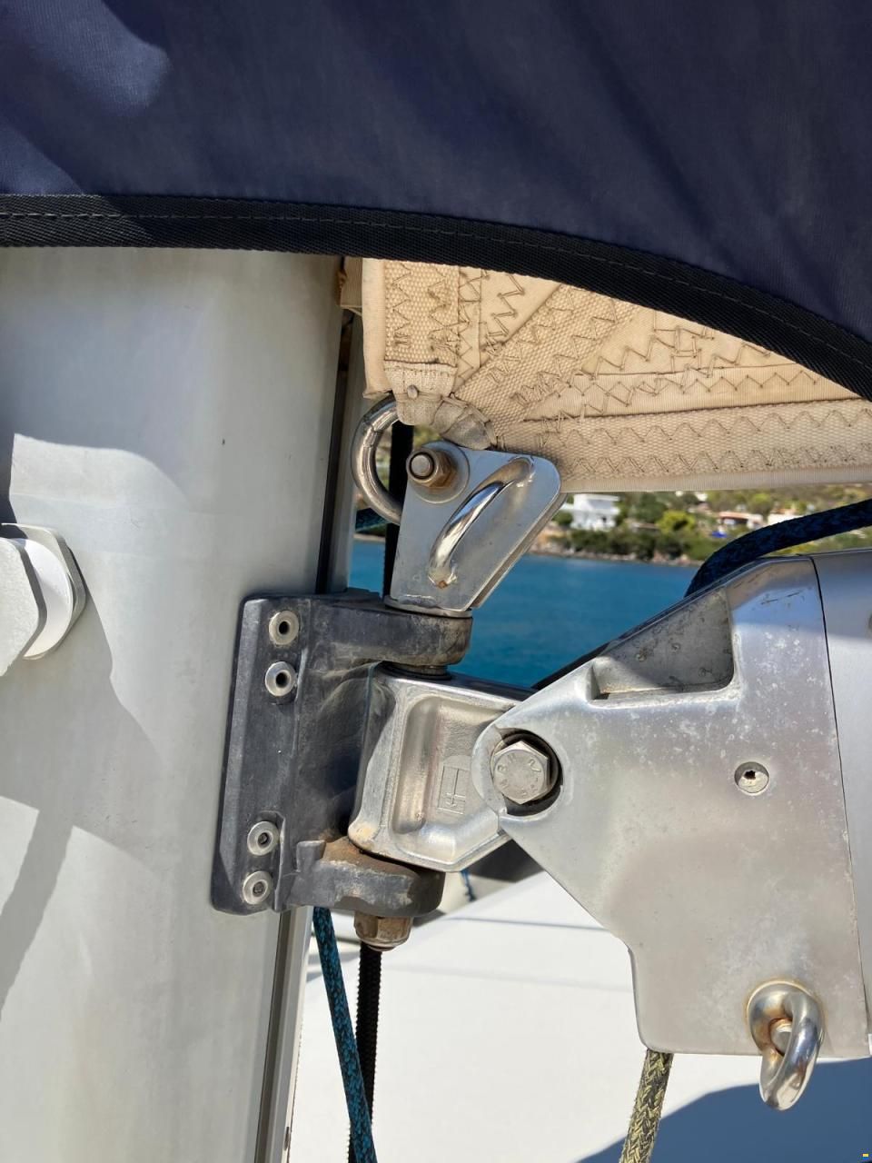 Lagoon 420 Owner's Version
