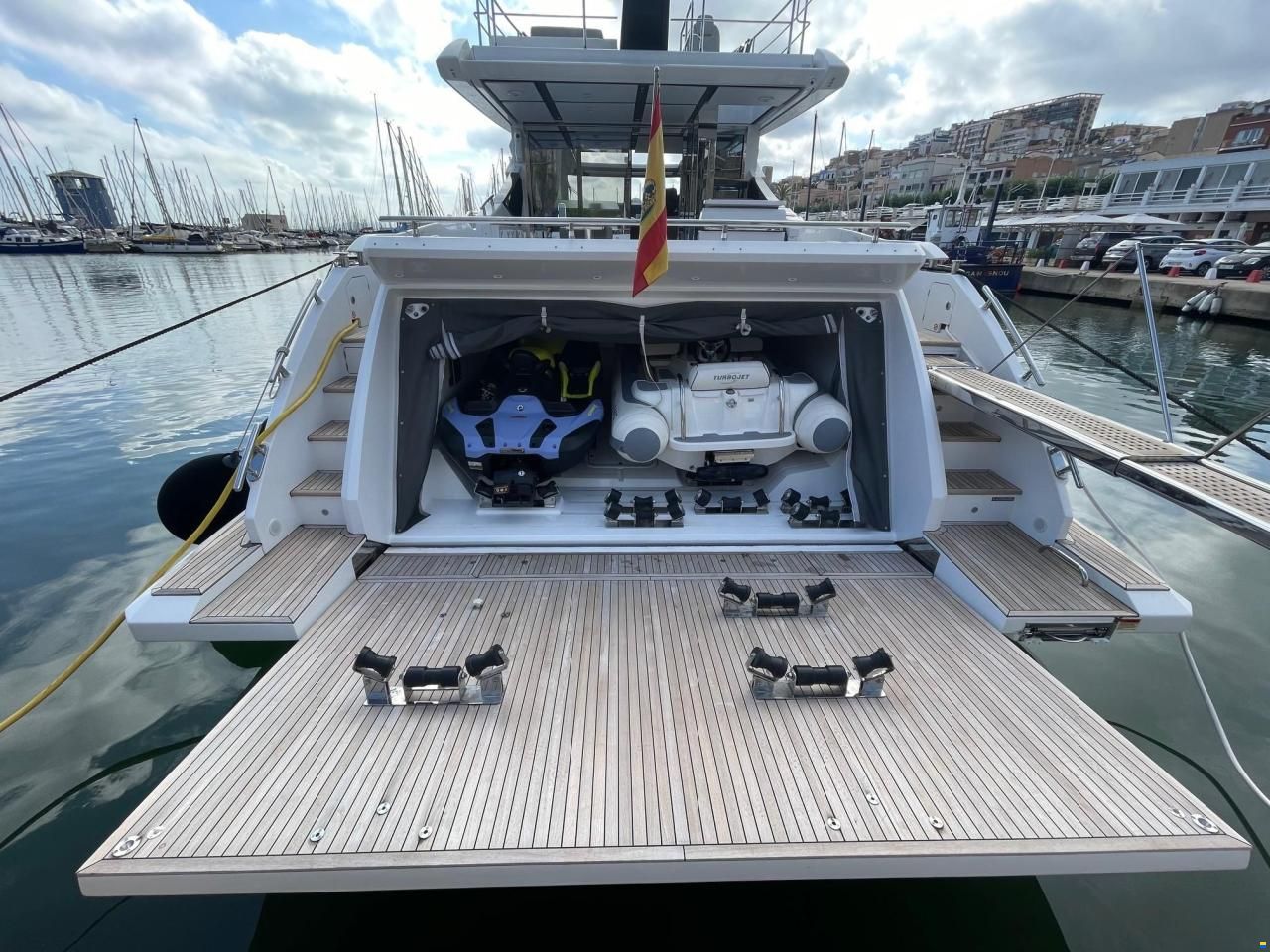 Azimut S7