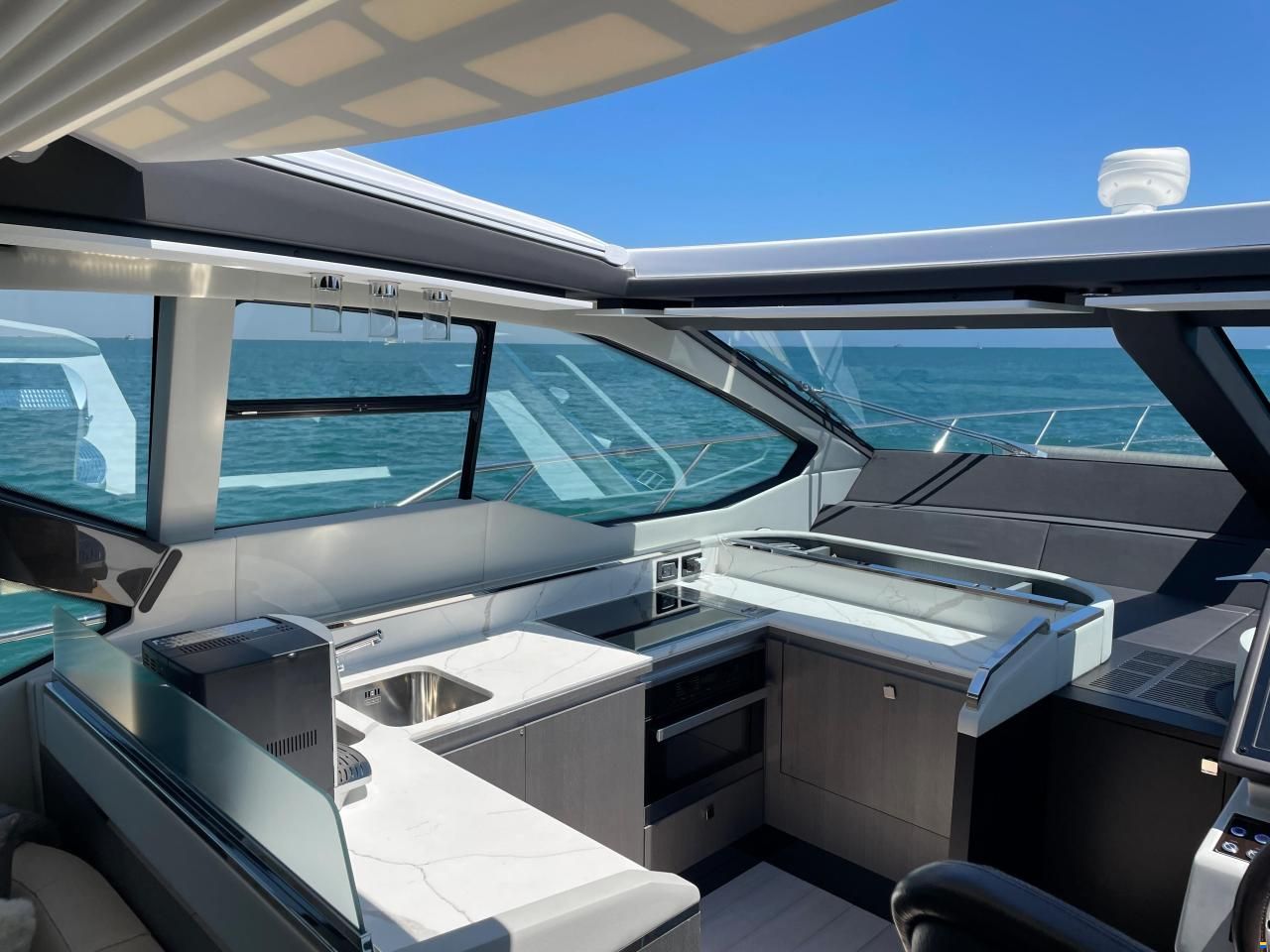 Azimut S7