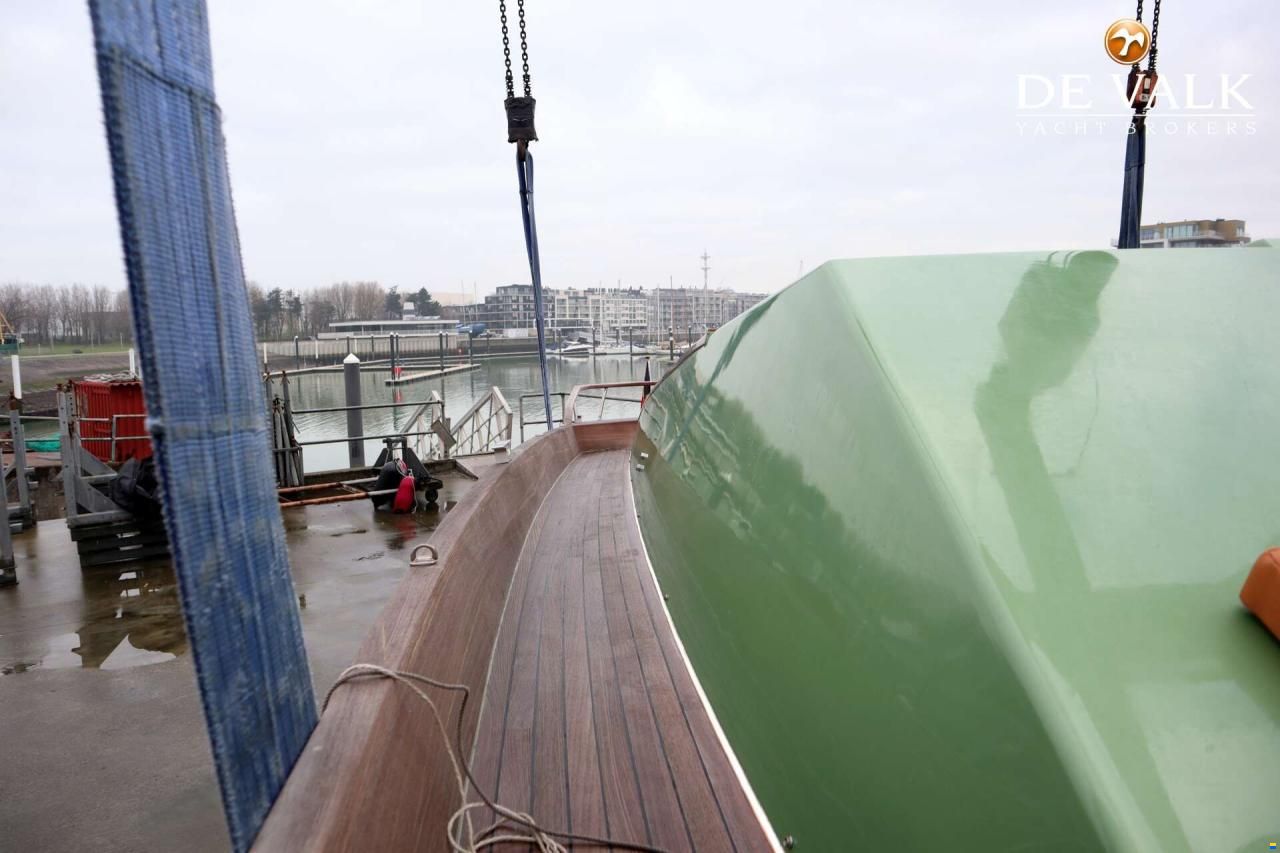 RedRouge Jet Powerboat