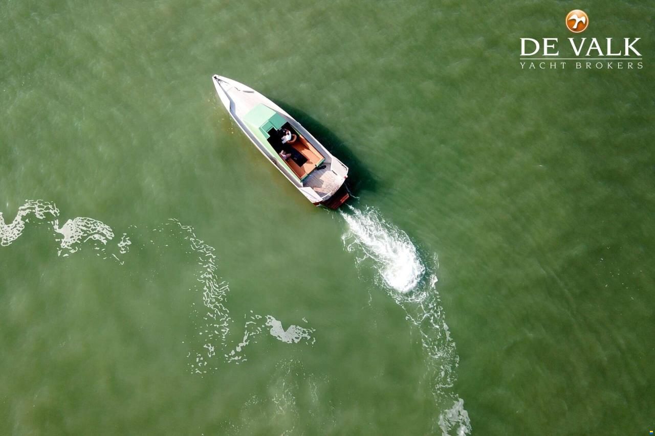 RedRouge Jet Powerboat