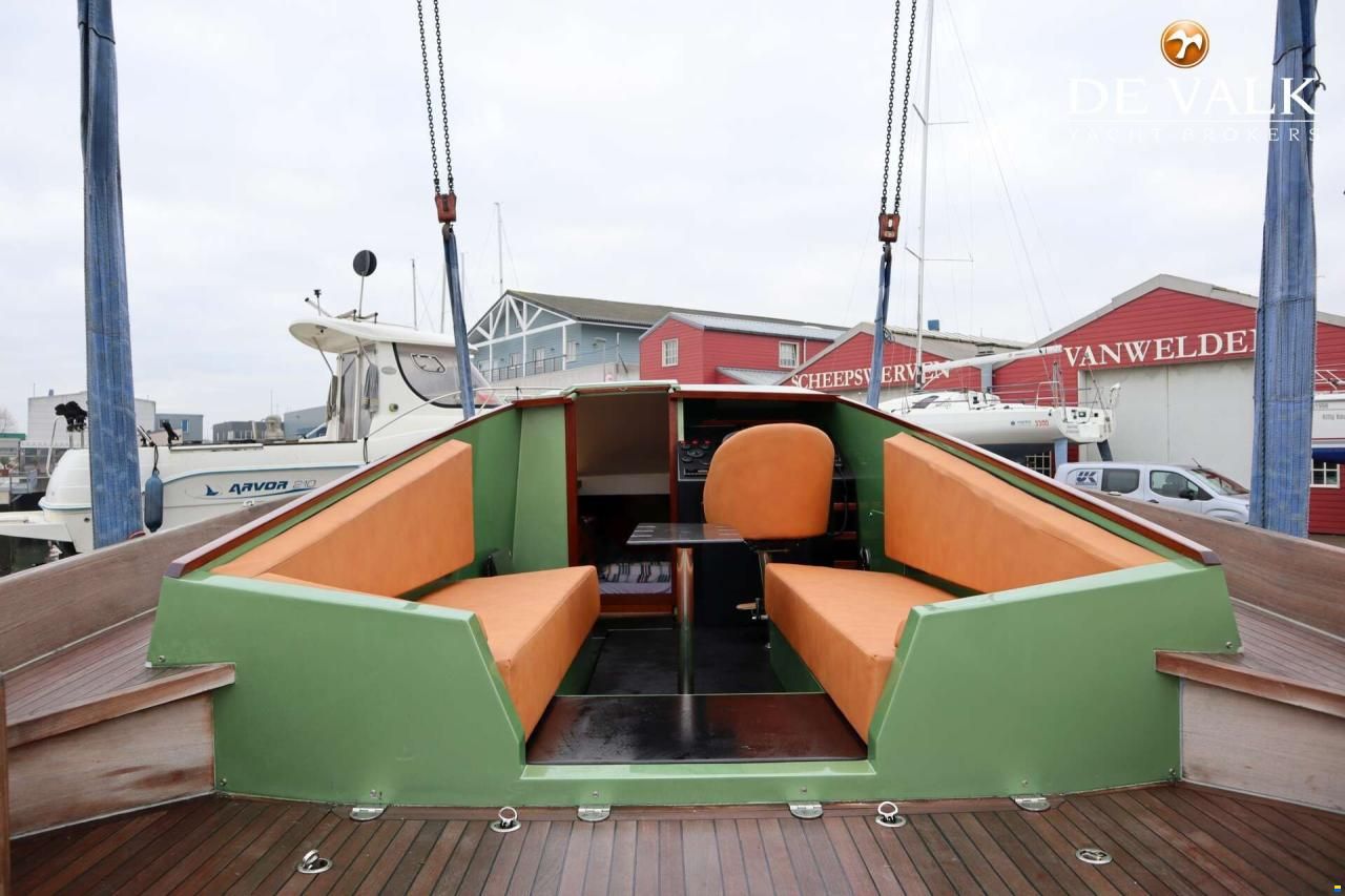 RedRouge Jet Powerboat