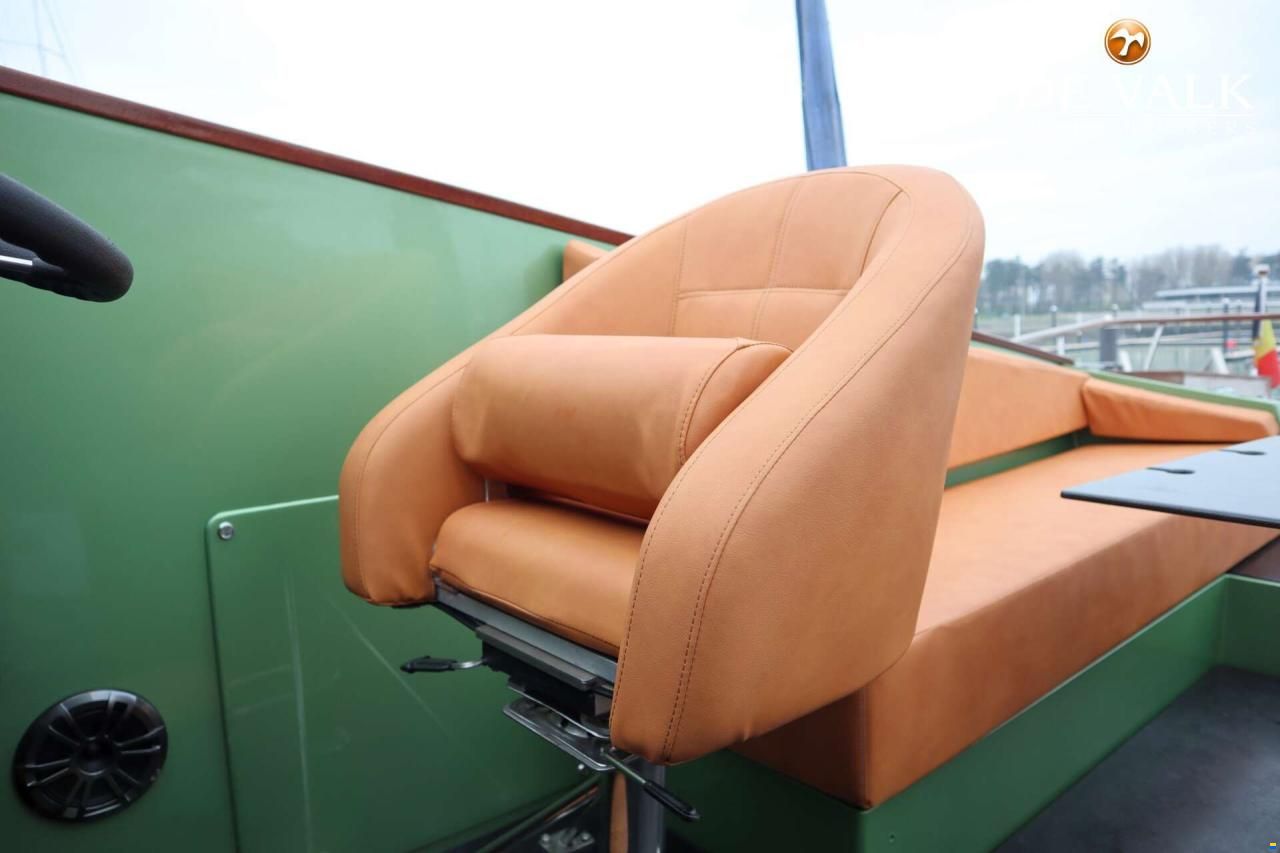 RedRouge Jet Powerboat