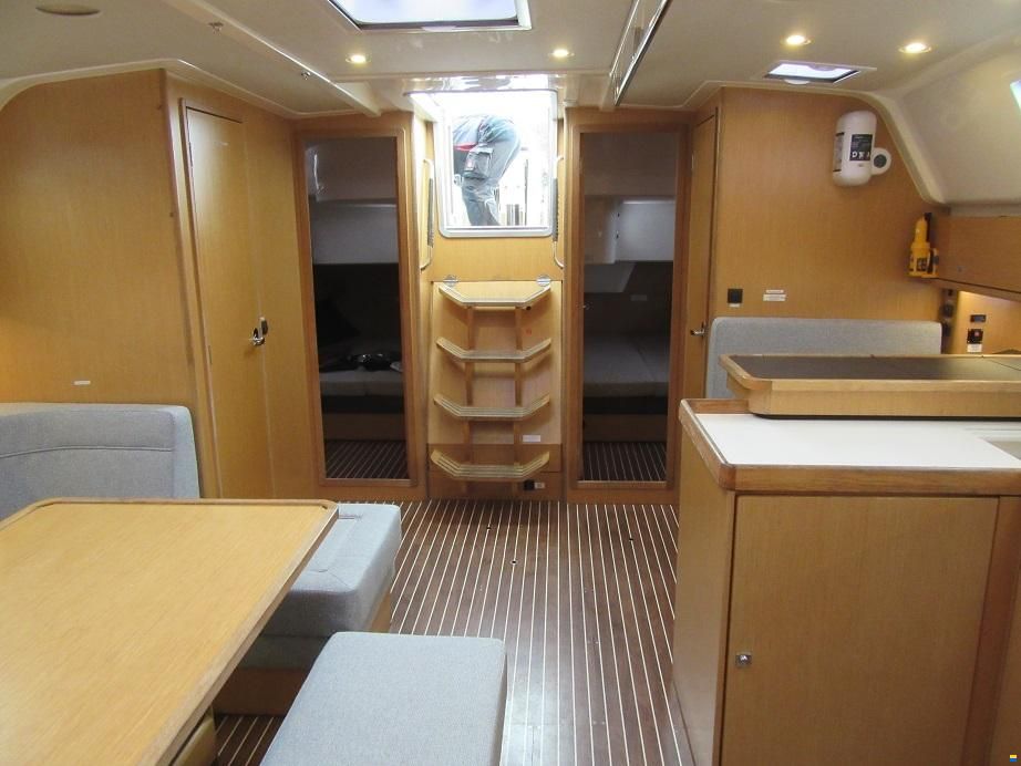 Bavaria Cruiser 51