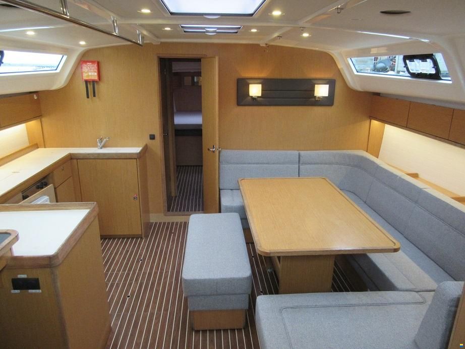Bavaria Cruiser 51