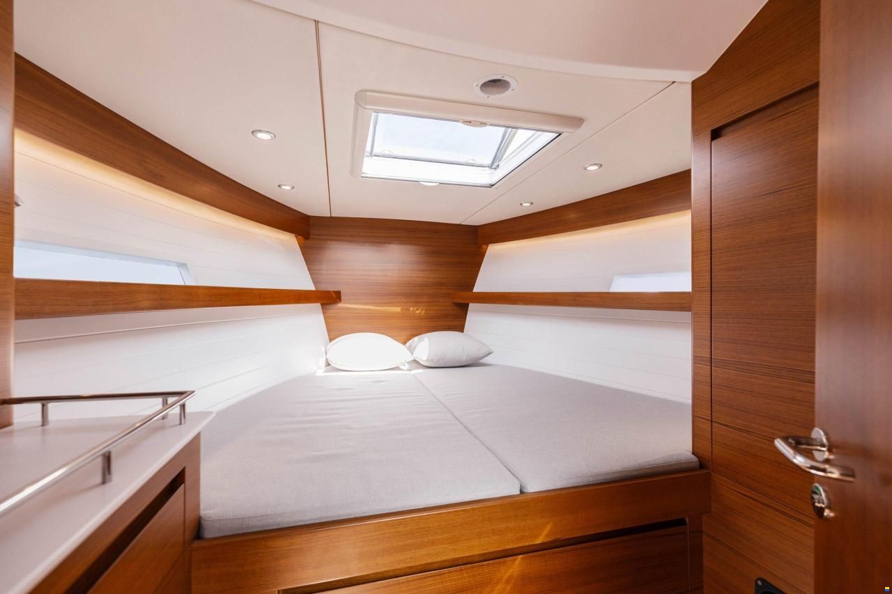 Delta Powerboats 33 open
