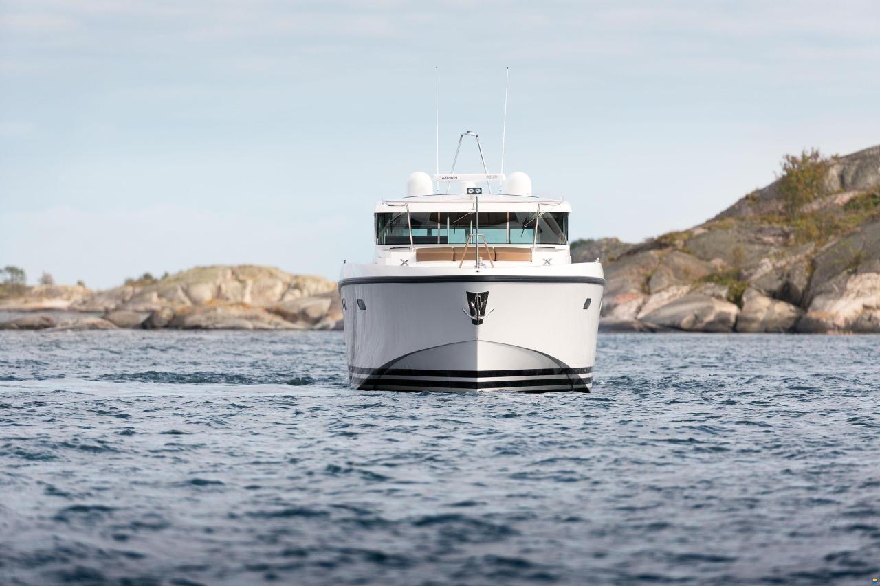 Delta Powerboats 54 ips
