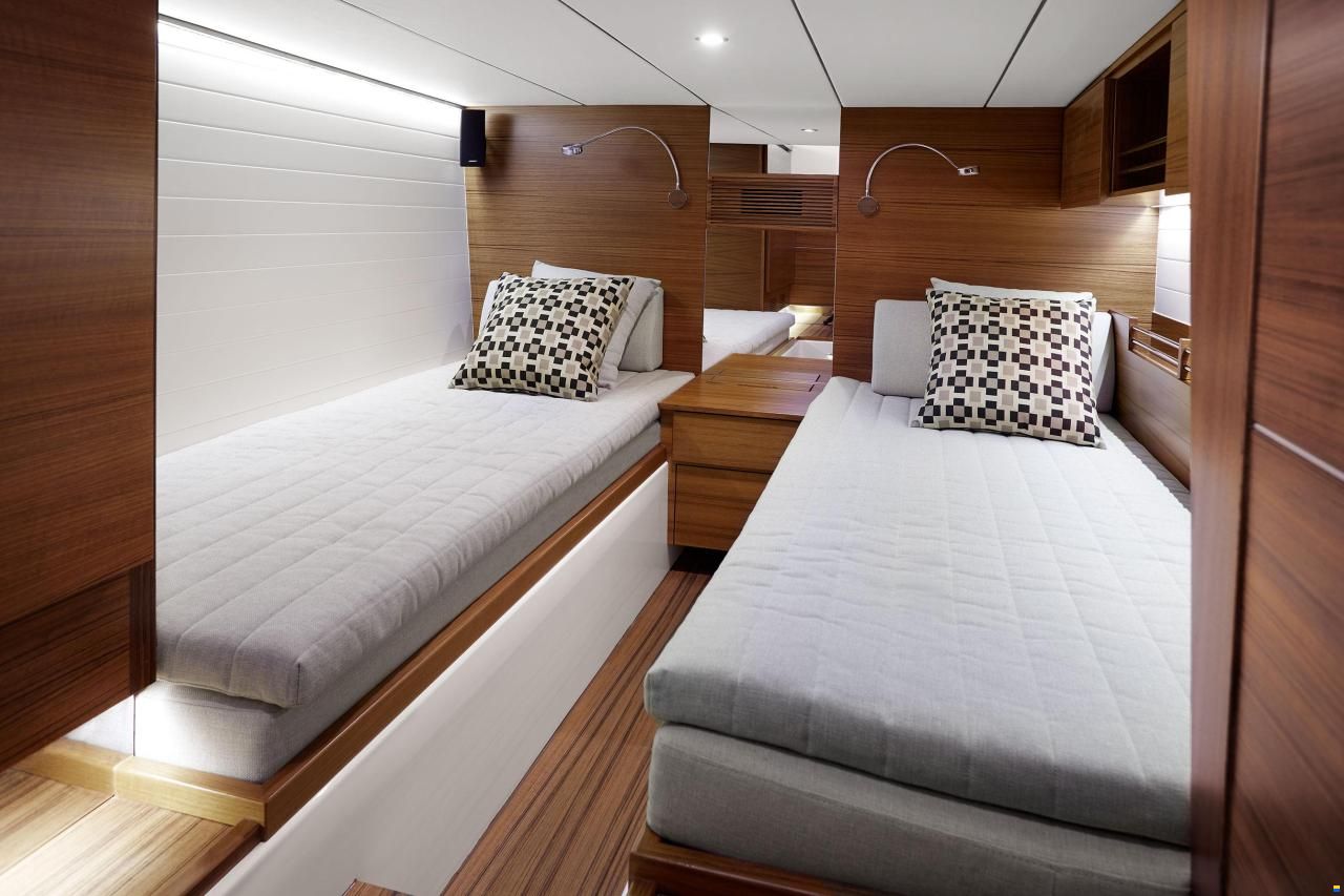 Delta Powerboats 54 ips