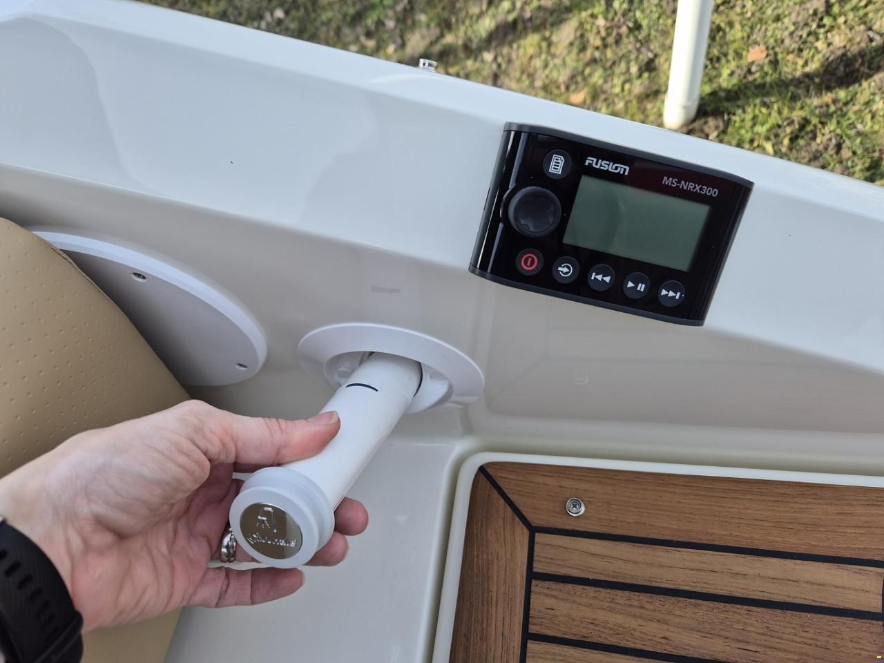 Sea Ray SLX 250 Europe