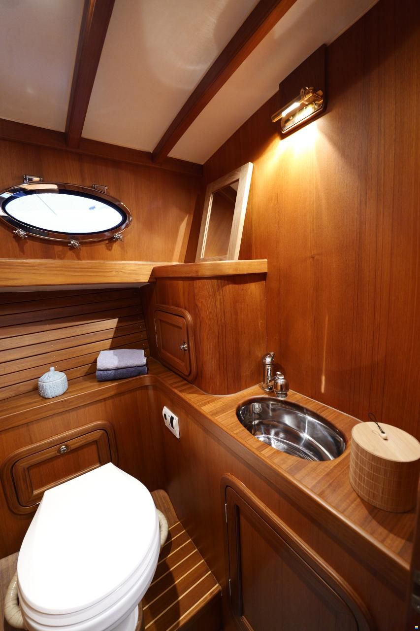 Wolstenholme Cruiser 38