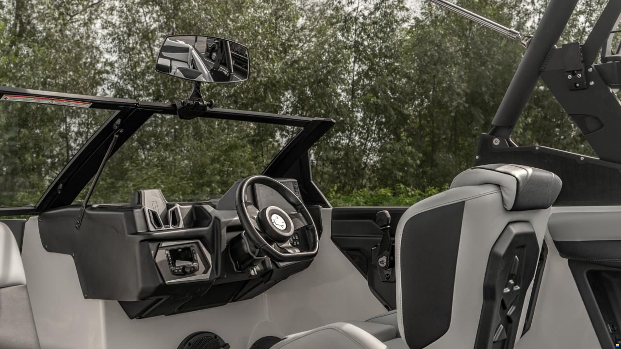 Axis T235
