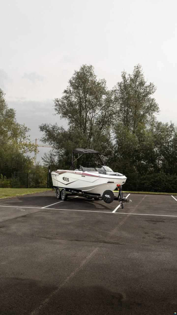 Axis T235