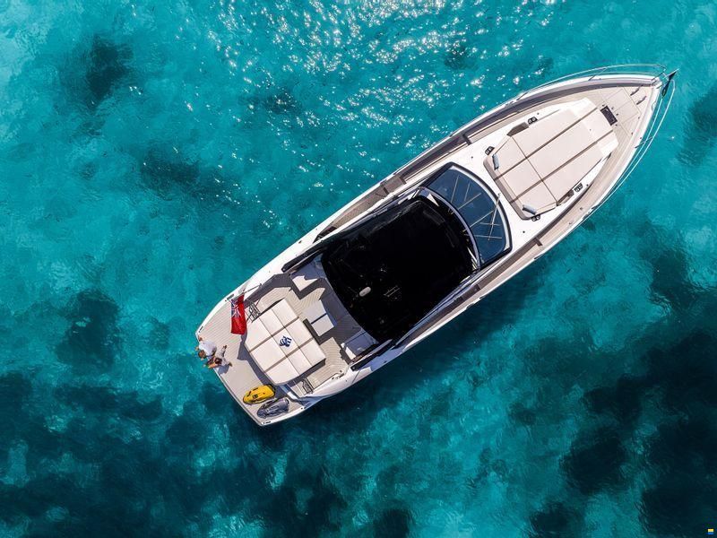 Sunseeker Superhawk 55