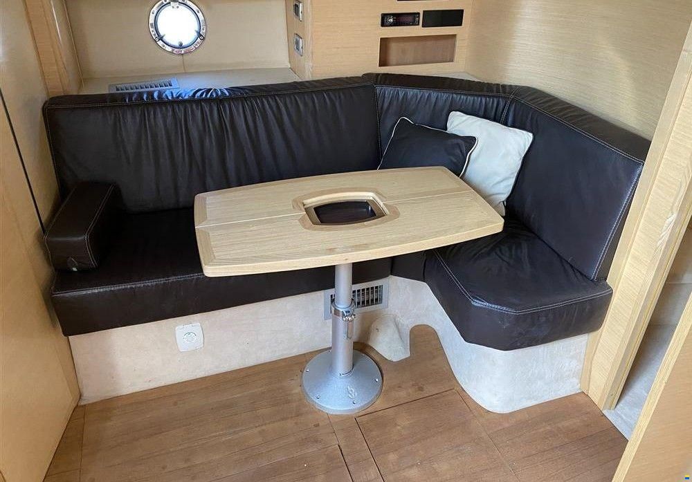 Cranchi 43