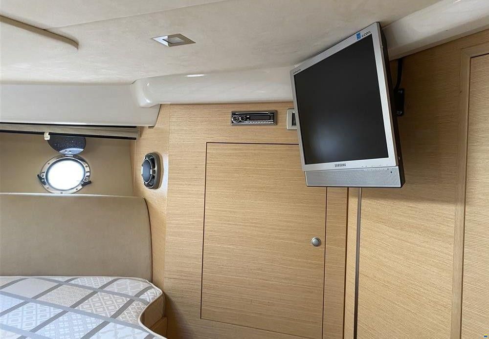 Cranchi 43