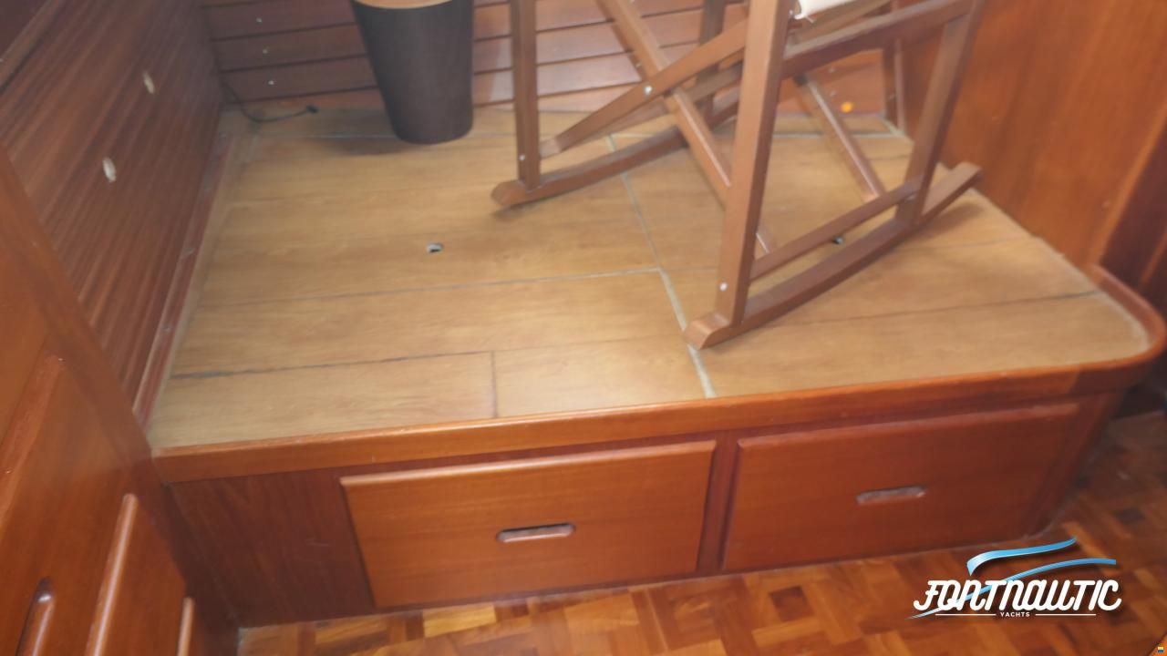 Grand Banks 42 HERITAGE
