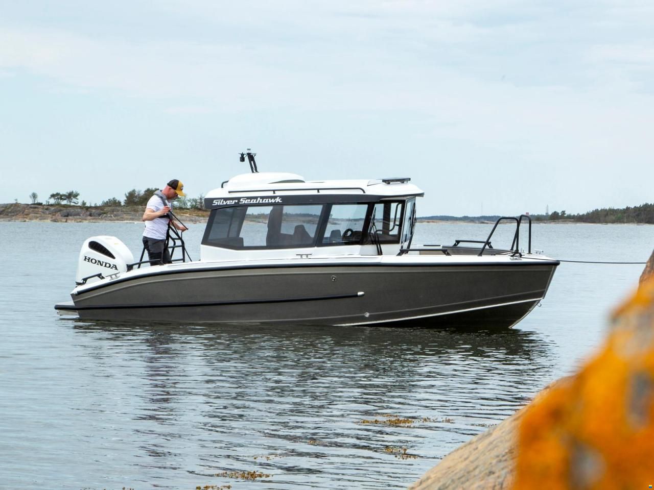 Silver Seahawk Cabin