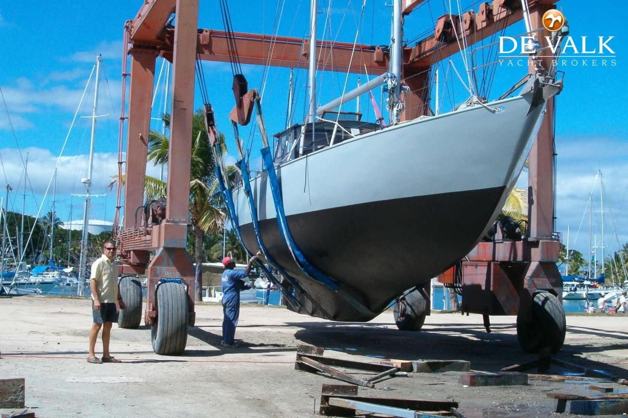 Frans Maas Calypso 43
