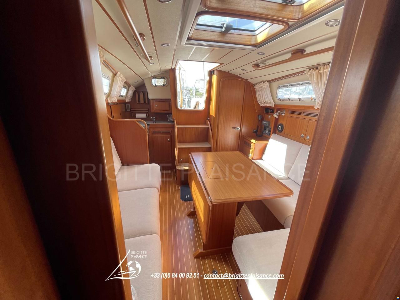 Hallberg-Rassy 310