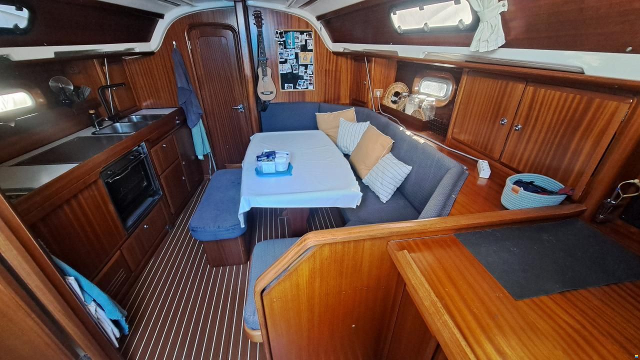Bavaria 36 Holiday