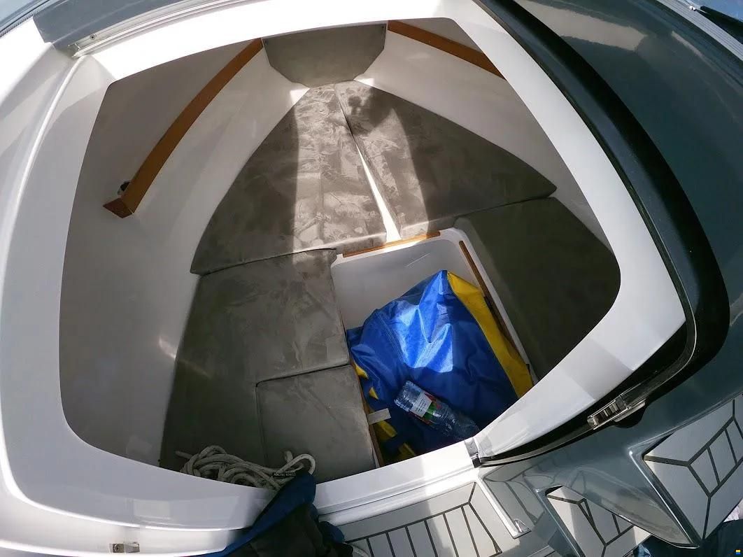 Bella 640 Daycruiser